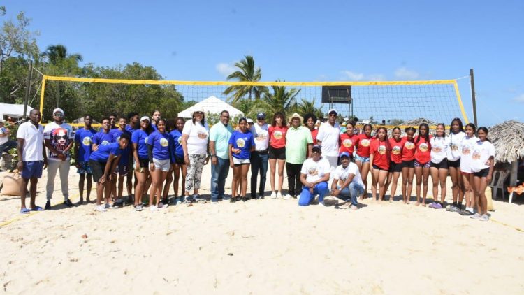 Ministro de Deportes supervisa desarrollo de Juegos Deportivos y Recreativos Semana Santa 2024