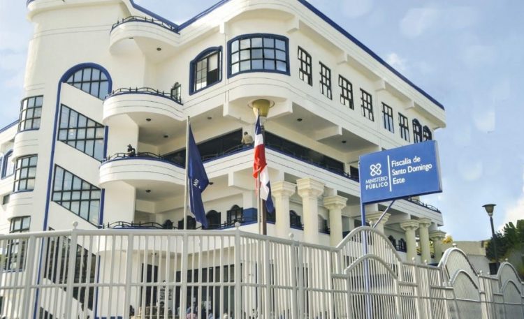 Dictan sentencia de 30 años a individuo que mató a mujer por celular