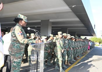 Mujeres militares son homenajeadas por el Día Internacional de la Mujer