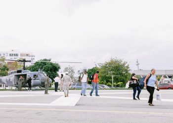 Gobierno dominicano continúa evacuando a dominicanos desde Haití