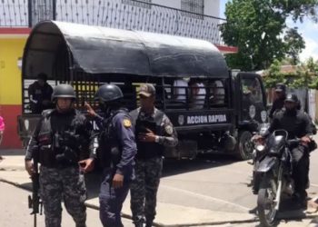 Policía desmantela banda de arrebatadores de celulares en el Distrito Nacional