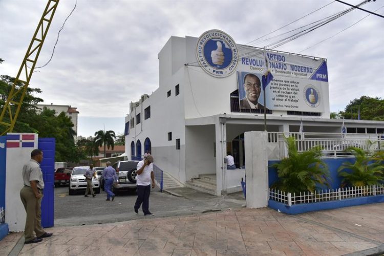 PRM cubrirá puestos en diputados tras partida de Betty y Nelson el 24 de abril