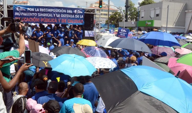 ADP da plazo de una semana para llegar a un acuerdo sobre el aumento salarial