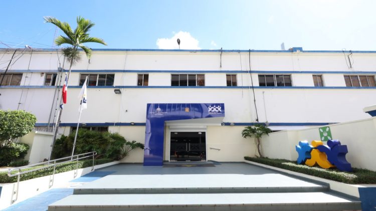 Contrataciones Públicas priorizará emisión de certificaciones de aspirantes a la Cámara de Cuentas