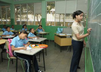 Minerd instruye a directores a tomar medidas ante las lluvias pronosticadas en el país