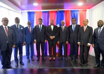Juramentan a los miembros del Consejo Presidencial de Transición de Haití