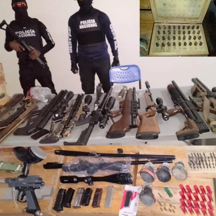 Apresan hombre con armas de fuego y rifles de perdigones sin documentos