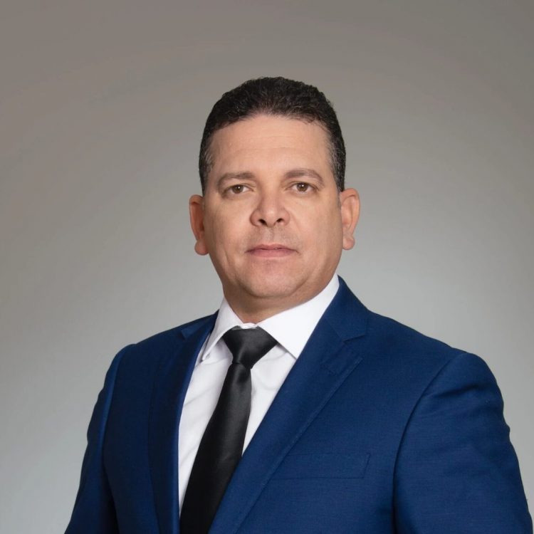 Abinader designa a Rafael Cruz como nuevo director de Proindustria