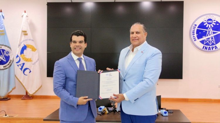 Laboratorio de Calidad del Agua de Inapa recibe acreditación del ODAC