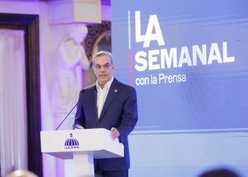 Abinader dice comprende frustración de la madre de niña ultimada durante atraco