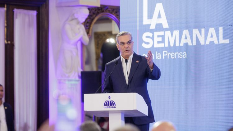 Abinader presenta anteproyecto para modificar la Ley de Libertad de Expresión