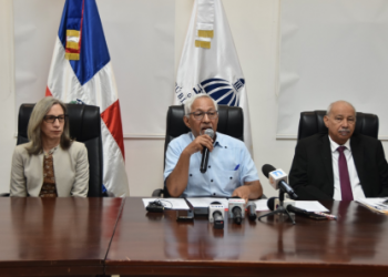 Minerd responsabiliza a la ADP de poner en riesgo el cierre del año escolar