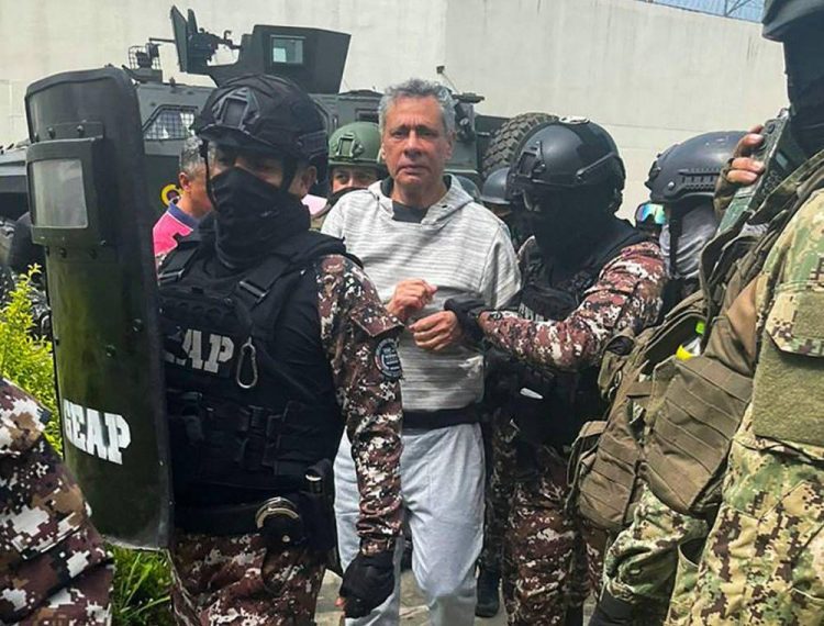 Gobierno mexicano revela imágenes de la captura de Jorge Glas en Embajada en Quito