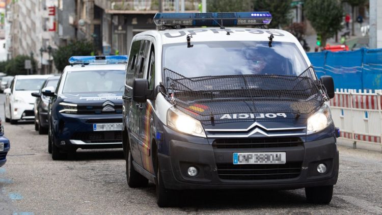 Policía española desarticula red que se dedicaba a captar “mulas” para ingresar drogas desde RD