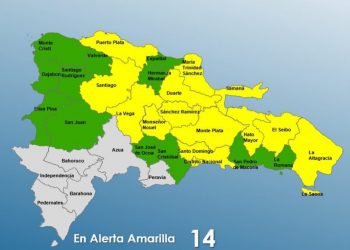 COE mantiene 26 provincias en alerta por efectos de una vaguada