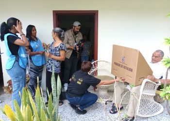 JCE implementa el “Voto en Casa”; 98 personas se inscribieron para votar desde sus hogares