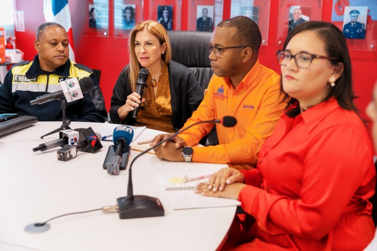 Carolina Mejía mantiene en sesión permanente el Comité de Prevención, Mitigación y Respuesta ante vaguada