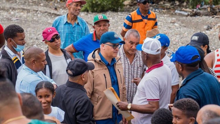 Gobierno dice continuará asistiendo a familias afectadas por las lluvias