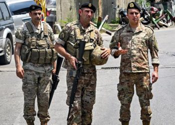 Soldados libaneses repelen ataque contra la embajada de Estados Unidos