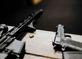 Senadores de EE.UU. presentarán proyecto de ley contra el tráfico de armas en América Latina