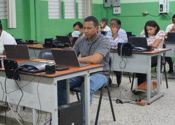 Pruebas a postulantes del Concurso de Oposición Docente continuarán hasta el 3 de julio