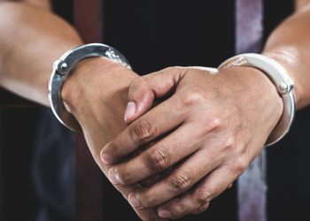 Condena de 30 años para hombre que provocó muerte a motoconchista, robó su moto y luego abusó sexualmente a una mujer en Santiago