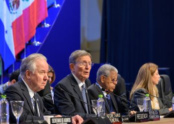 Canciller considera imperativo que miembros de la OEA redoblen esfuerzos contra la corrupción