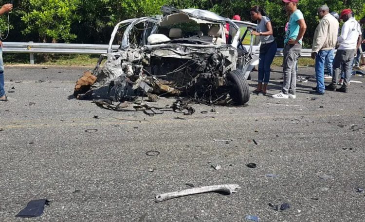 Accidente en Puerto Plata deja tres muertos y siete heridos