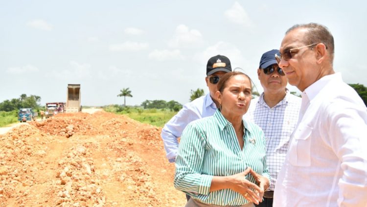 Obras Públicas destaca avances en trabajos de construcción de circunvalaciones SFM y Nagua