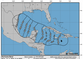 Beryl llegará al mediodía a Jamaica con fuerza de huracán mayor