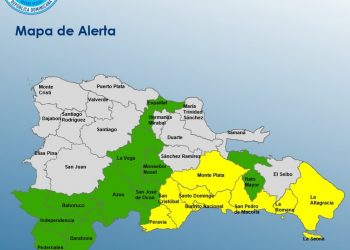 COE coloca 8 provincias en alerta amarilla y mantiene 10 en verde por onda tropical