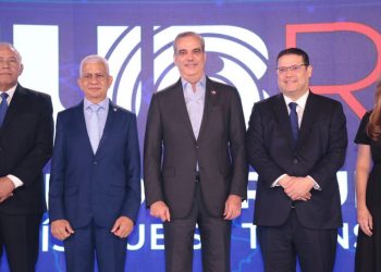 Presidente Abinader afirma RD se convierte en una “nación logística”