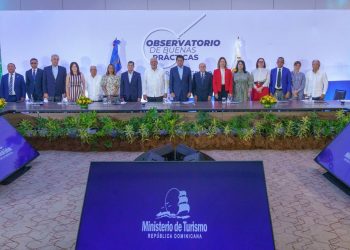 Universidades, iglesias y el sector privado destacan la transparencia del Ministerio de Turismo