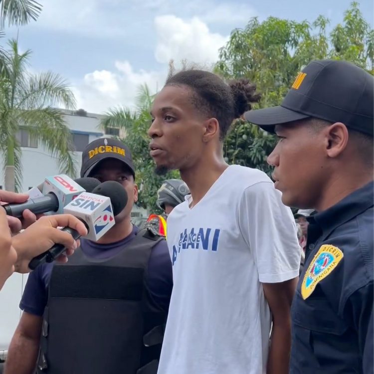 Dictan tres meses de prisión preventiva contra implicado en muerte de agente de Dicrim