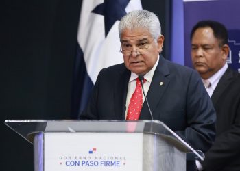 Panamá retira a sus diplomáticos de Venezuela y pone “en suspenso” las relaciones bilaterales