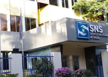 SNS activa medidas para garantizar servicios de salud durante el paso de Melissa