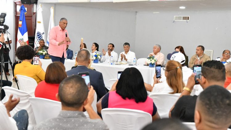 Interior y Policía anuncia acuerdo que permitirá acceso a cámaras de comercios