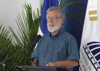 Medio Ambiente trae experto para evaluar situación de la reserva antropológica Cuevas del Pomier