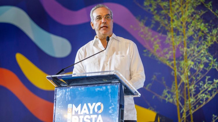 Abinader afirma que San Francisco de Macorís refleja el gran dinamismo económico de RD