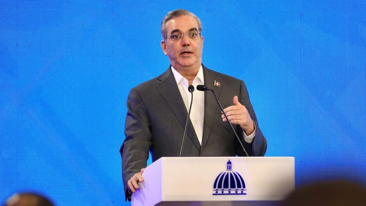 Presidente Abinader dice Ley de Responsabilidad Fiscal será un hito de transparencia para el país