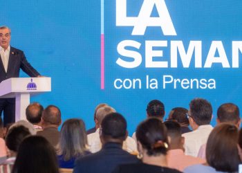 Abinader dice zonas francas han generado más de 200 mil empleos formales directos