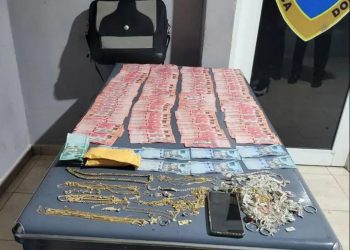 Apresan a uno de los presuntos implicados en asalto a joyería de Santiago