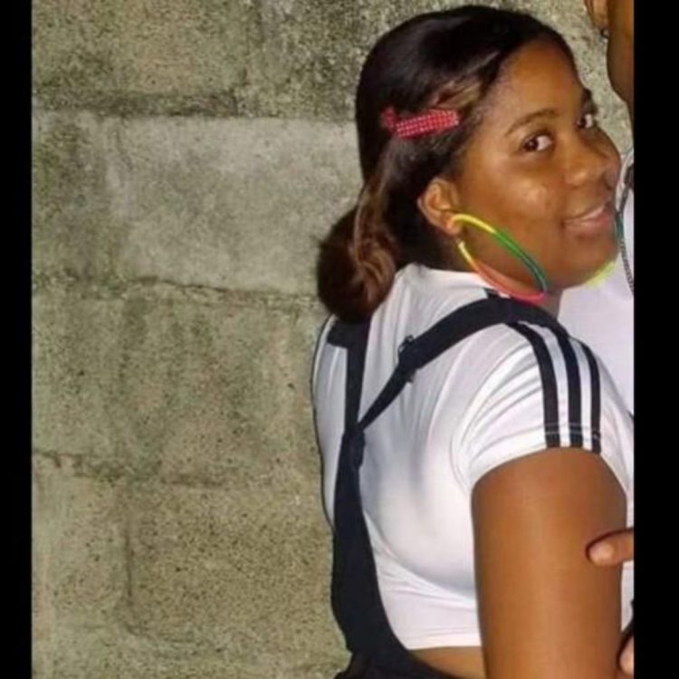 Mujer es asesinada por su expareja en Guachupita