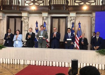 República Dominicana y Estados Unidos firman acuerdo de Cielos Abiertos