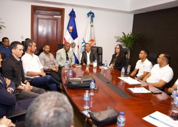 Intrant coordina con colegios privados mejorar el tránsito en entornos escolares críticos