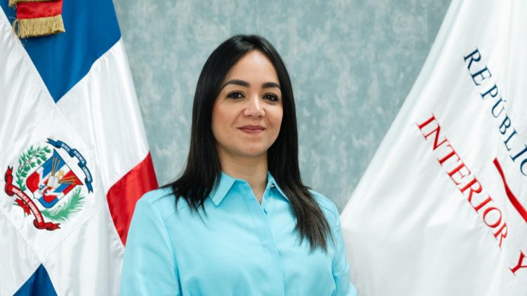 Faride Raful representará a RD en la OEA para firmar iniciativa contra el tráfico ilegal de armas