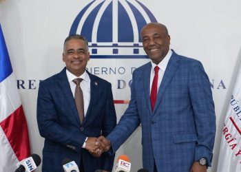 Joel Santos Echavarría asume como ministro de Energía y Minas