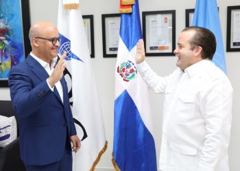 Ministro Paliza posesiona a Igor Rodríguez como nuevo director del IDAC