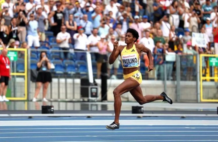 Marileidy Paulino se impone en los 400 metros planos de la Liga Diamante