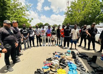 Desmantelan banda de haitianos que asaltaban camioneros en Santiago